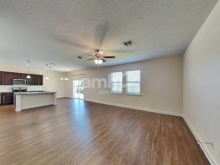 242 Crestrun Loop — Photo 6