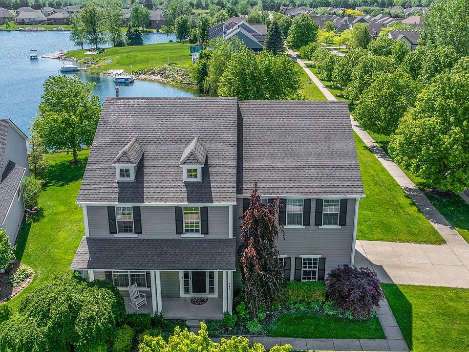 1st image of 840 Cross Cir