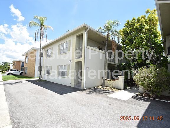 2nd image of 306 Danube Ave APT 4