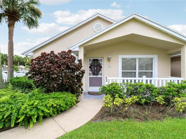 653 NW San Remo Cir, Port Saint Lucie, FL 34986