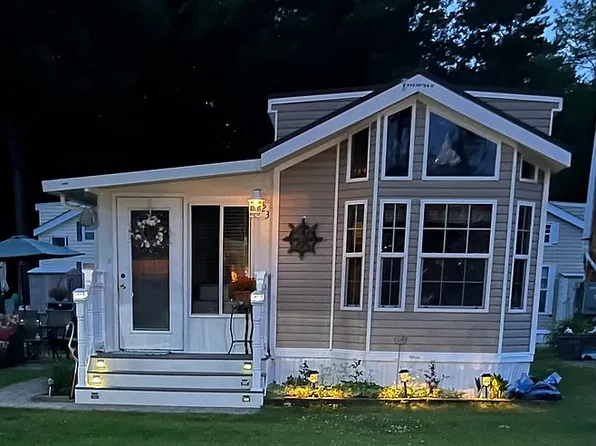 23 College Dr #723, Wells, ME 04090