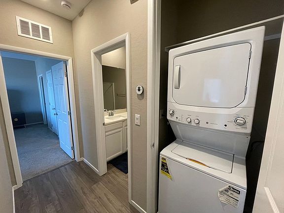 5th image of 8591 Insignia Ave Unit 106