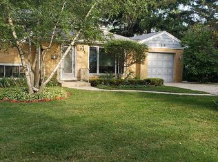 1710 Marcee Ln, Northbrook, IL 60062