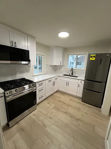 Floor plan 111 1/2 Alberta St