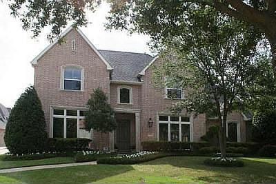 1st image of 370 Hearthstone Ln