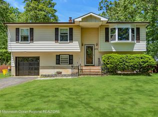 676 W Commodore Blvd, Jackson, NJ 08527