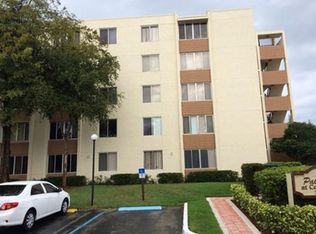 3101 Riverside Dr, Coral Springs, FL 33065