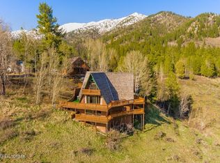 342 Pine St, Alpine, WY 83128
