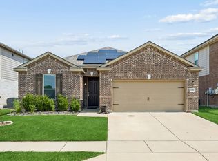 636 Fox View Dr, Fort Worth, TX 76131