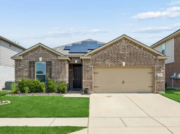 636 Fox View Dr, Fort Worth, TX 76131