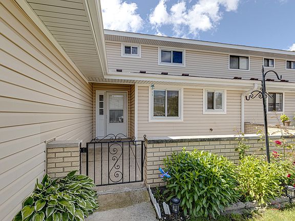 3rd image of 1119 Swansea Ct