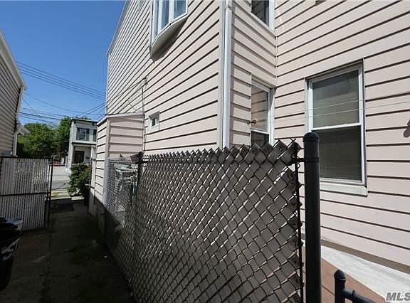3rd image of 94-27 85th St