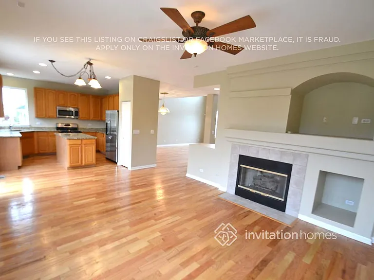 2671 Rosehall Ln — Photo 3