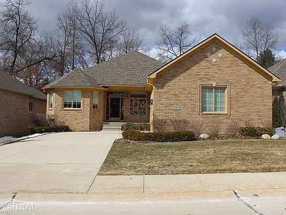 2nd image of 58865 Gallery Ct