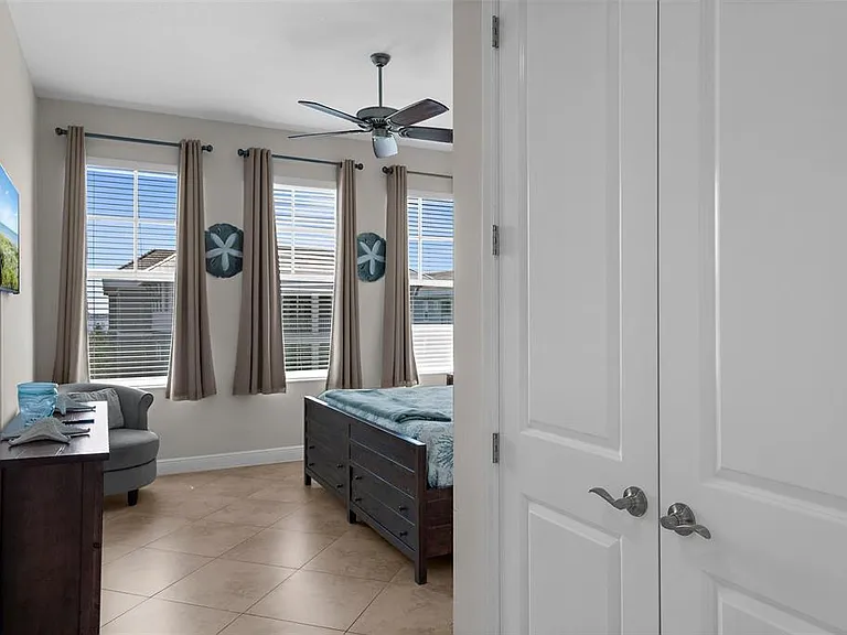 395 Aruba Cir #401 — Photo 25