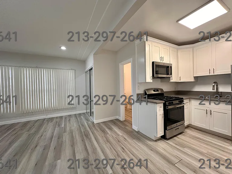 846 S Serrano Ave #108 — Photo 3