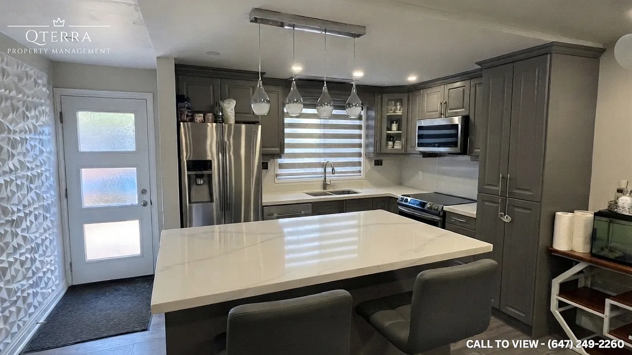2 bed, 1100 sqft, $2,395 — Photo 2