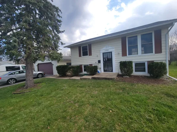 22005 Balmoral Dr, Richton Park, IL 60471