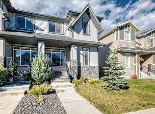 176 S Willow Park, Cochrane, AB T4C 2N2