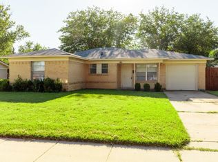 5113 Roberta Dr, North Richland Hills, TX 76180