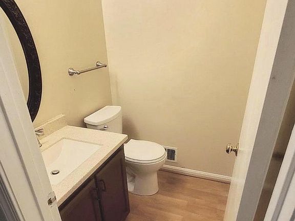 3rd image of 12933 Pickering Dr