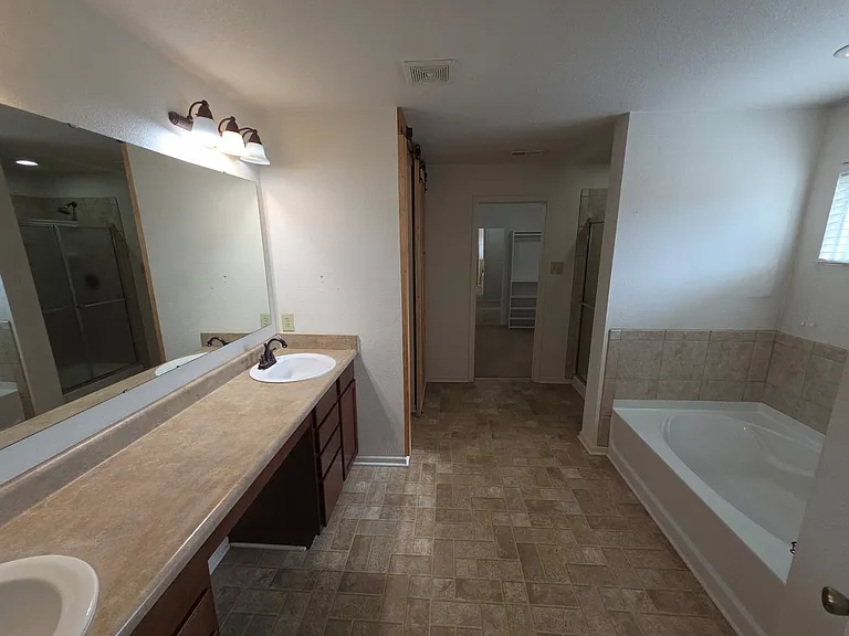 15473 Gallow Ln — Photo 15