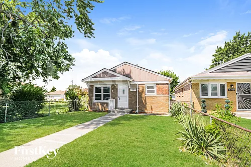 7744 Lotus Ave Photo 1