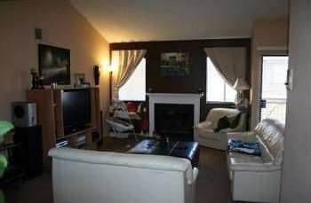 2nd image of 27066 Crossglade Ave Unit 1
