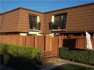 9121A SW 19th Ct, Davie, FL 33324