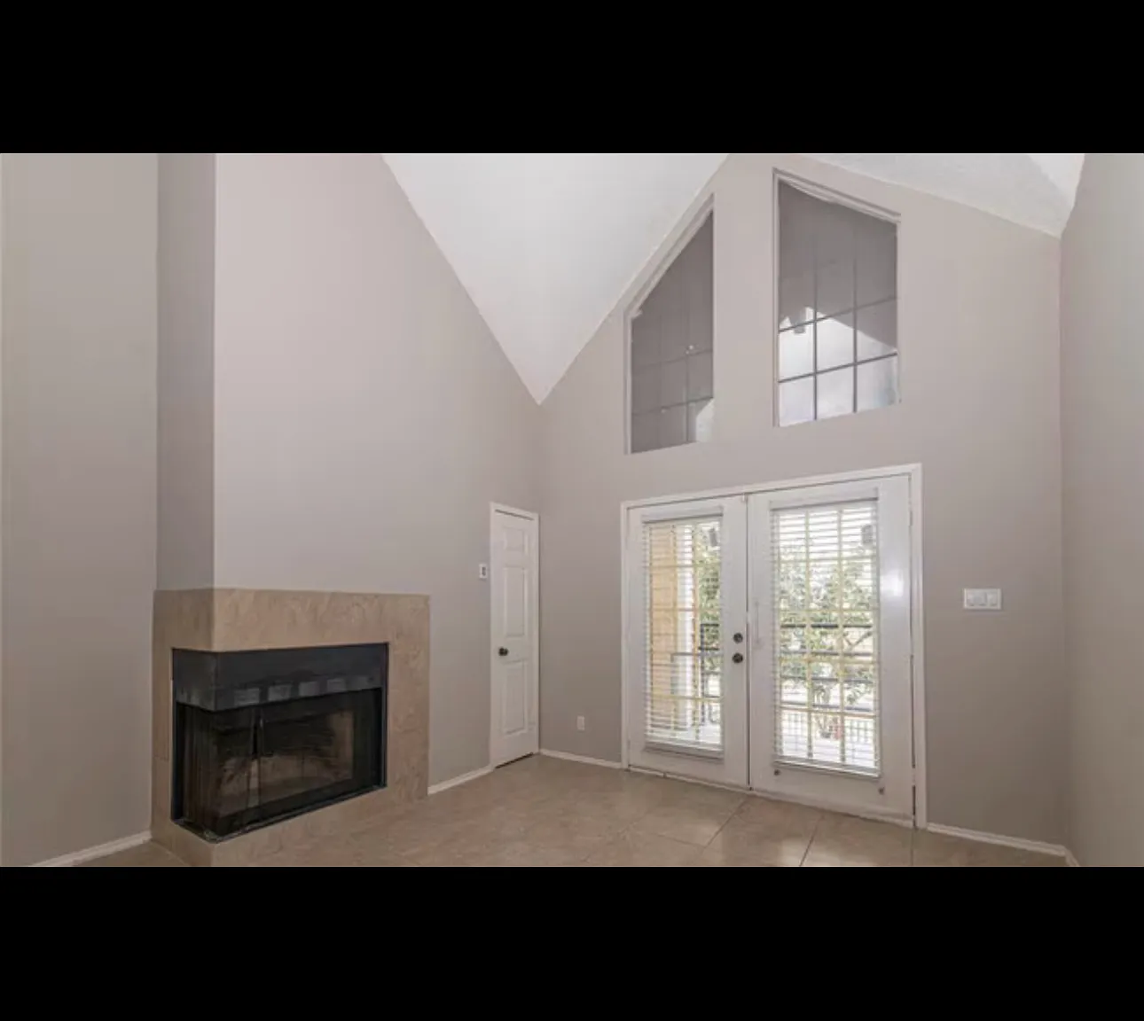 1 bed, 900 sqft, $1,150 — Photo 3