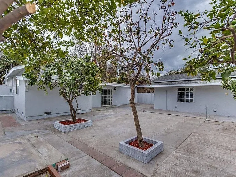 14241 Burton St — Photo 15