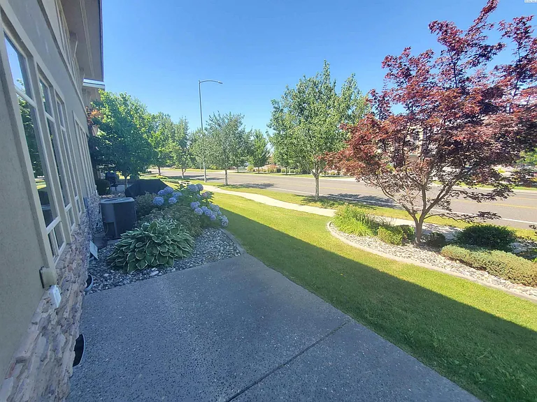 495 Columbia Point Dr — Photo 16