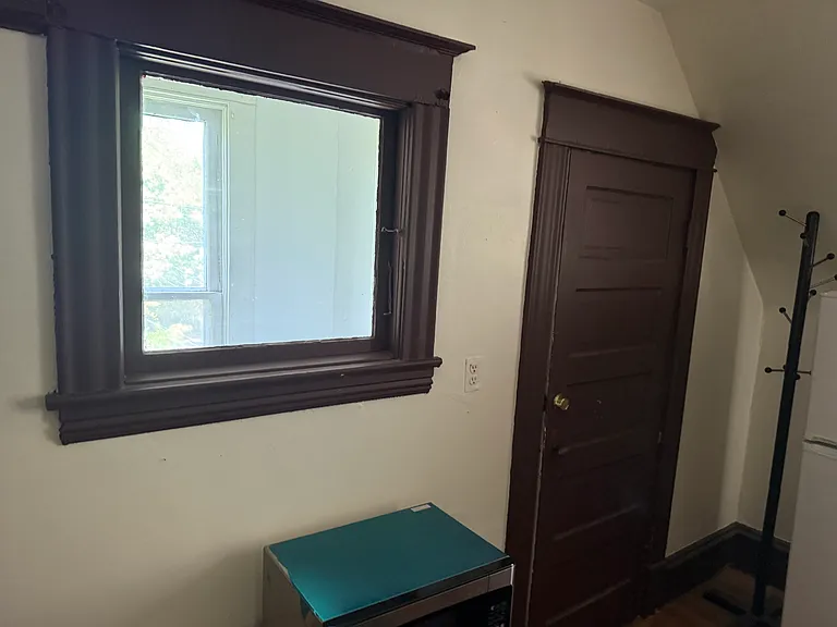 4049 Girard Ave N #1 — Photo 7