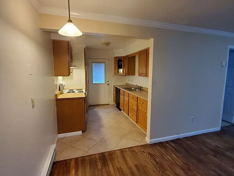 25472 Military Rd — Photo 31