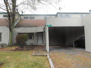 224 Evergreen Ct #34, Tannersville, PA 18372