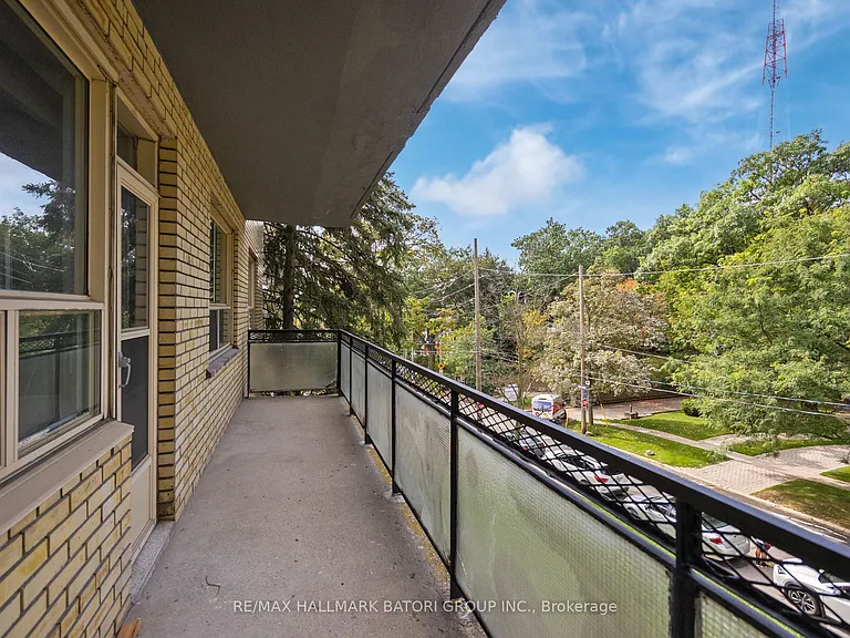 221 Russell Hill Rd #303 — Photo 19