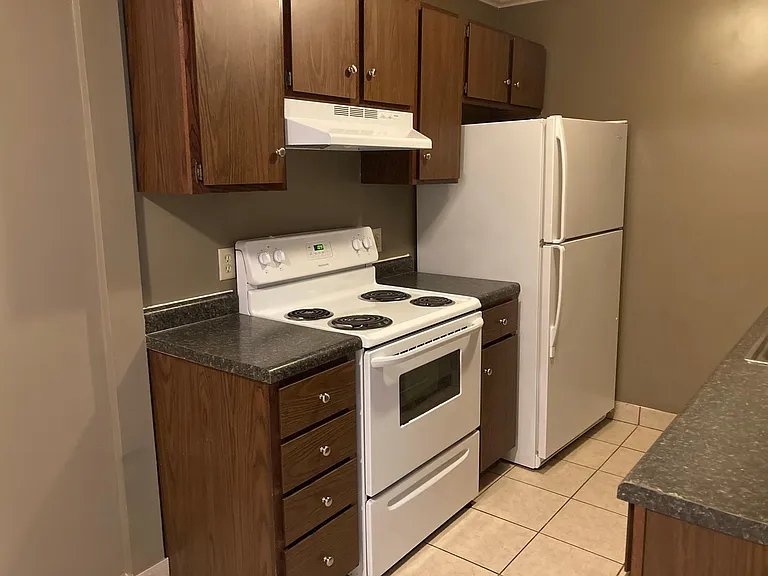 2500 N Cole St #4 — Photo 10