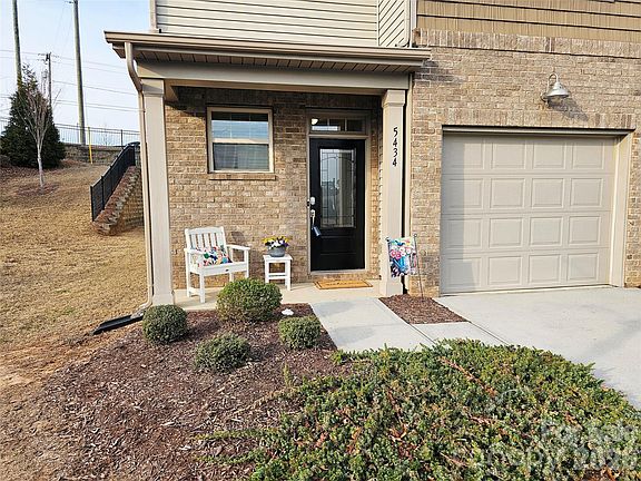 3rd image of 5434 Orchid Bloom Dr