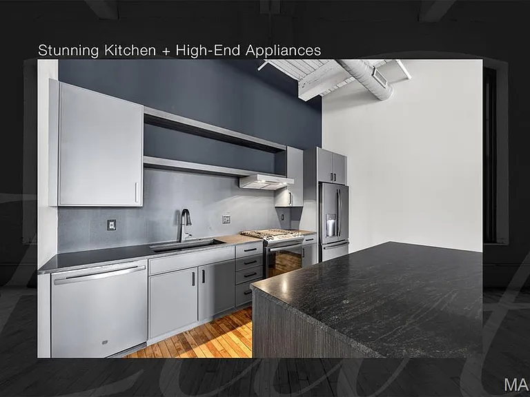 2647 Locust St #2R — Photo 6