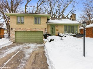 4104 Clinton Ave, Des Moines, IA 50310