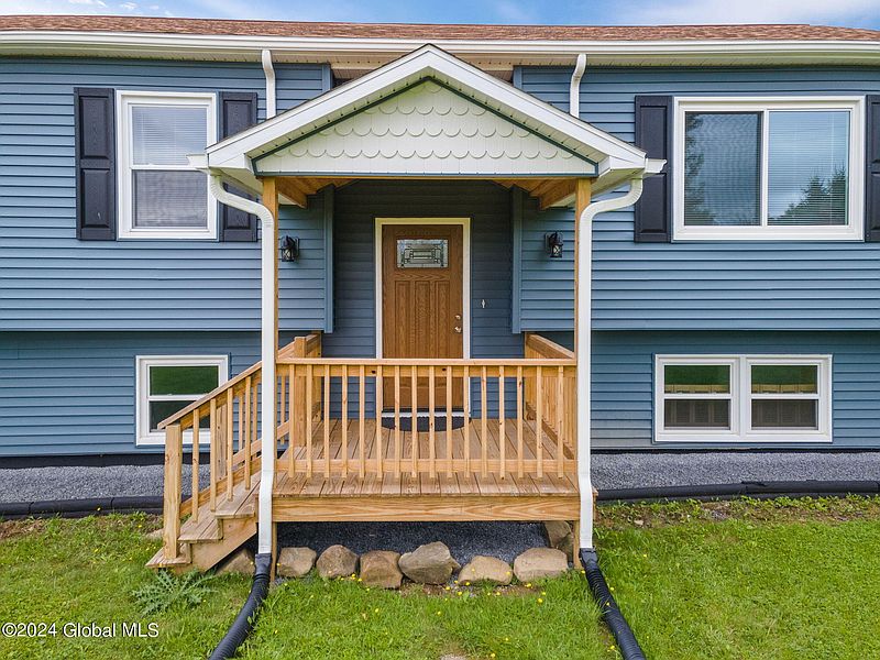 5th image of 316 Polin Road