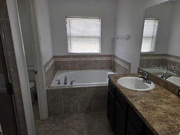2235 Lakeridge Dr — Photo 9