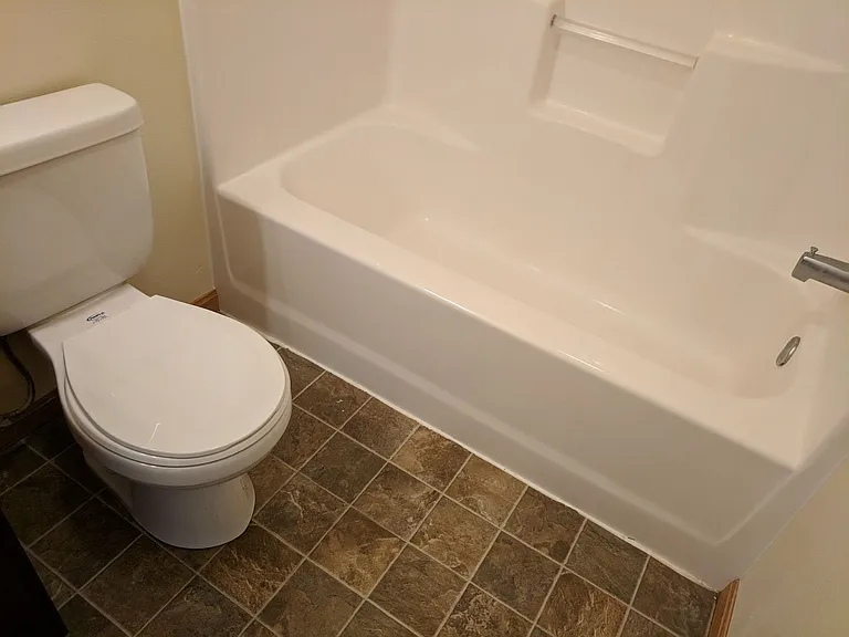 West Lake III Apartments — Photo 161