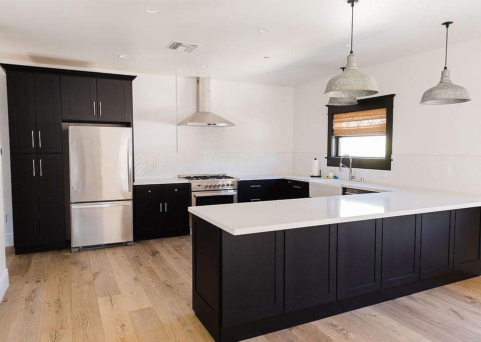 1st image of 2510 Valencia St #1/2