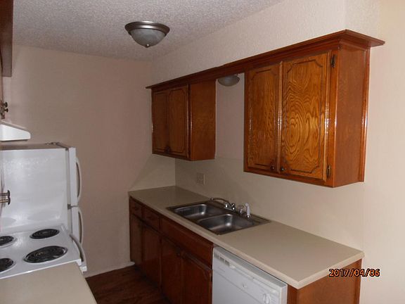 5th image of 6405 NW Oak Ave #7hpcf92rp