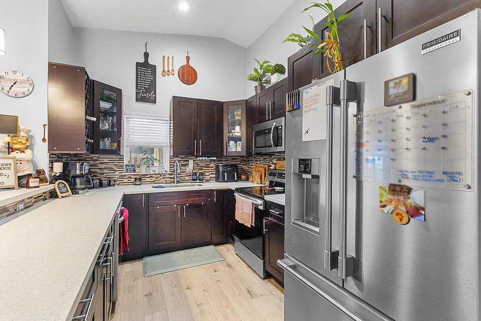 3 bed, 1538 sqft, $3,900 — Photo 3
