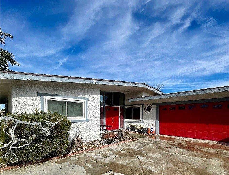 1st image of 14214 Canterbury Dr