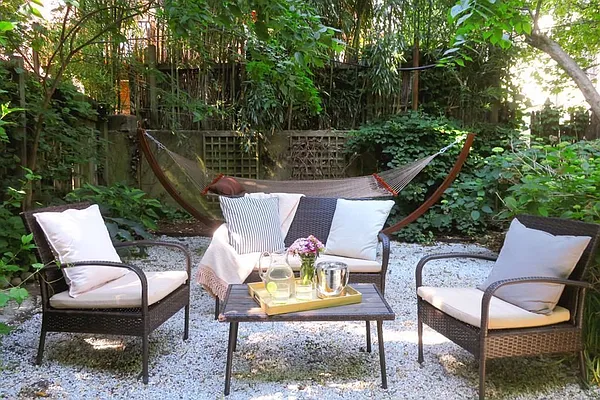 Rented by Triplemint | media 11