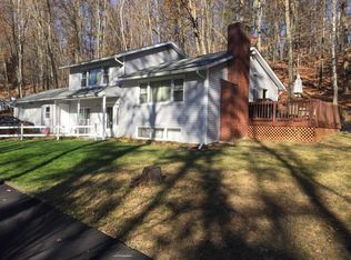 100 Old Sylvan Lake Rd, Hopewell Junction, NY 12533