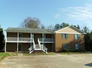 135 Barrington Dr APT 3, Athens, GA 30605